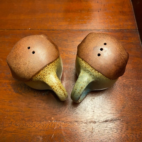 Pristine Salt and Pepper Pigs! Vintage UCTCI Japanese Pottery - Picture 2 of 6